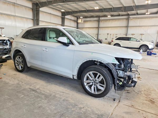 2020 AUDI Q5 — Passenger 3/4