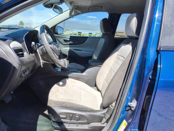 2022 CHEVROLET EQUINOX LS — DENT