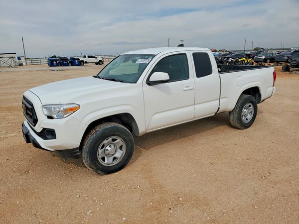 2023 TOYOTA TACOMA SR5 — Front 3/4