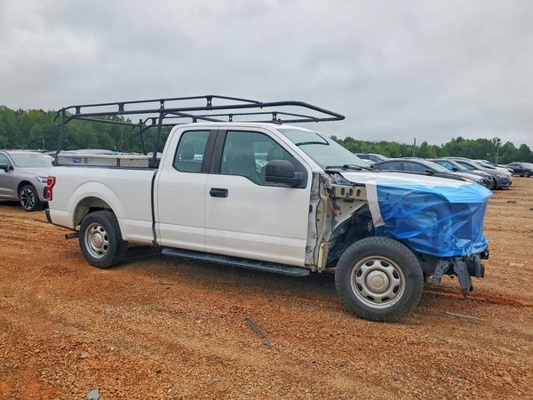 2020 FORD F150 — Passenger 3/4