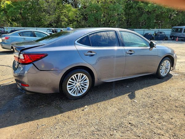 2017 LEXUS ES — PSRA