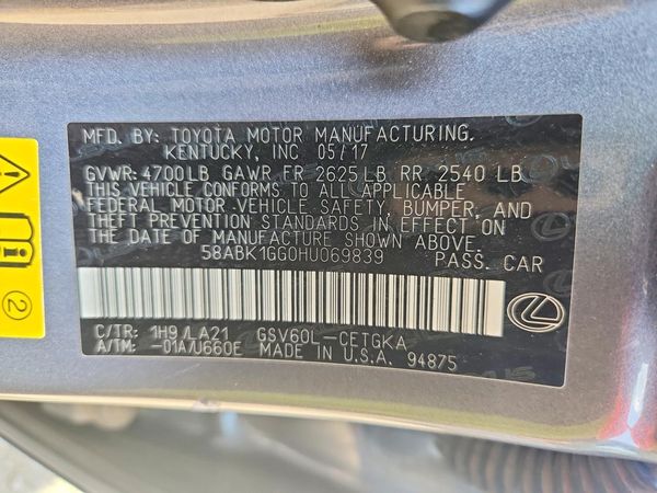 2017 LEXUS ES — VINS