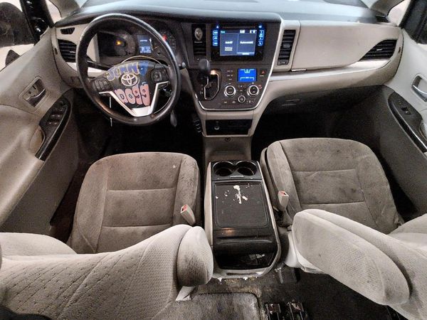 2015 TOYOTA SIENNA — CKPT