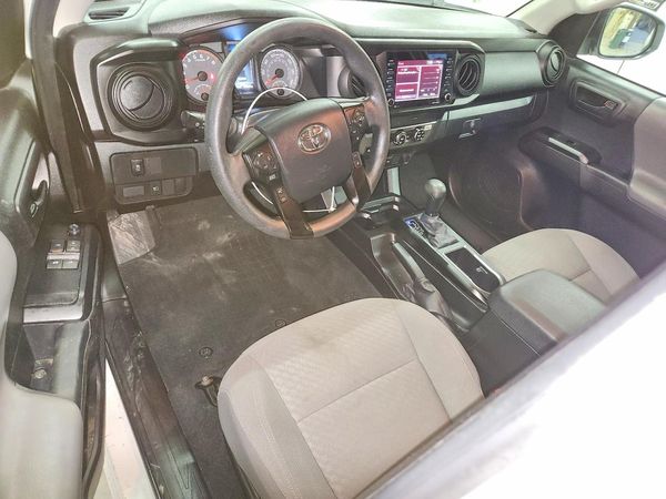 2023 TOYOTA TACOMA SR5 — CKPT