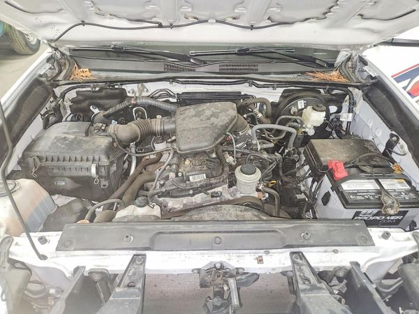 2023 TOYOTA TACOMA SR5 — Engine bay