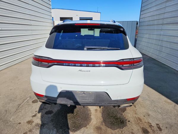 2021 PORSCHE MACAN — DIRR