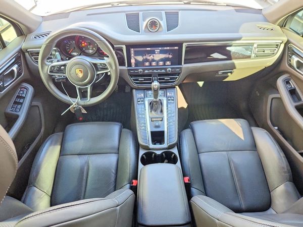 2021 PORSCHE MACAN — CKPT