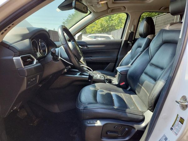 2022 MAZDA CX-5 Preferred Package — DENT