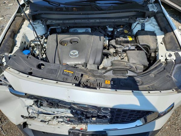 2022 MAZDA CX-5 Preferred Package — Engine bay