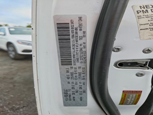 2016 RAM 2500 SLT — VINS
