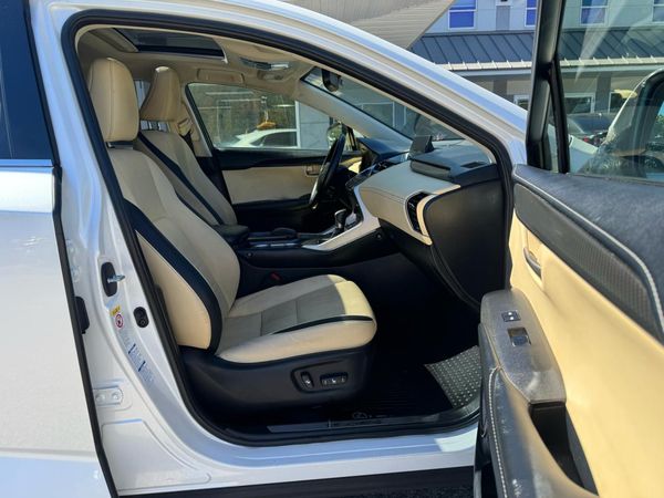 2017 LEXUS NX 200T 200t Luxury