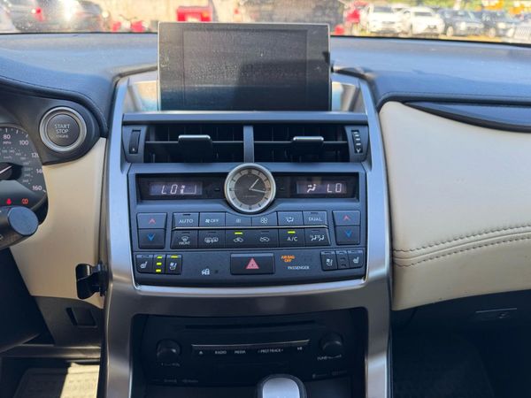 2017 LEXUS NX 200T 200t Luxury