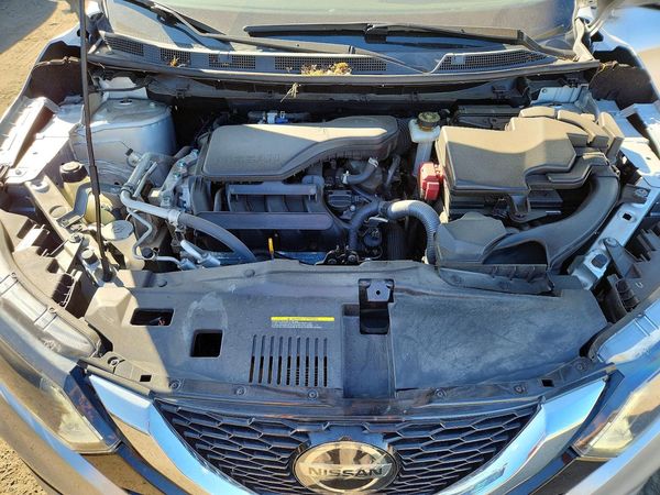 2022 NISSAN ROGUE SPORT — Engine bay