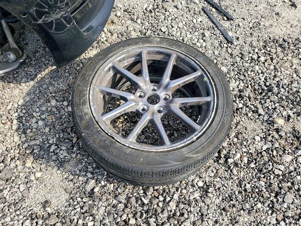 2019 TESLA MODEL 3 — LOOS