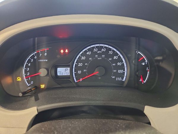 2012 TOYOTA SIENNA