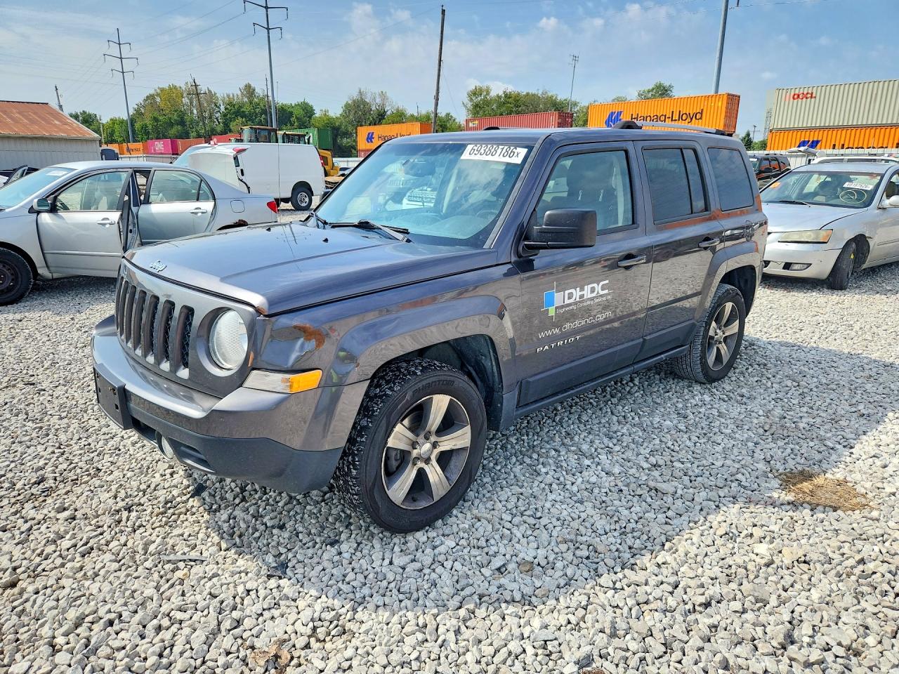 2017 JEEP PATRIOT — Front 3/4
