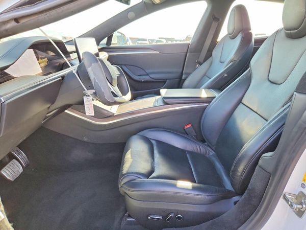 2021 TESLA MODEL S — DENT