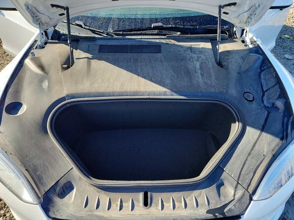 2021 TESLA MODEL S — Engine bay