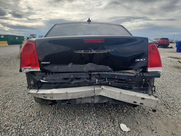2016 CHRYSLER 300 Limited — DIRR