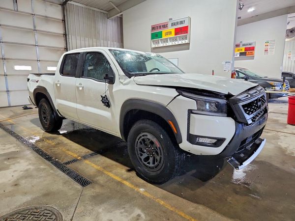 2026 NISSAN FRONTIER — Passenger 3/4