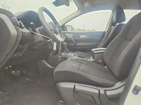 2020 NISSAN ROGUE SPORT — DENT