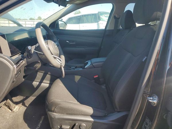 2025 HYUNDAI TUCSON — DENT