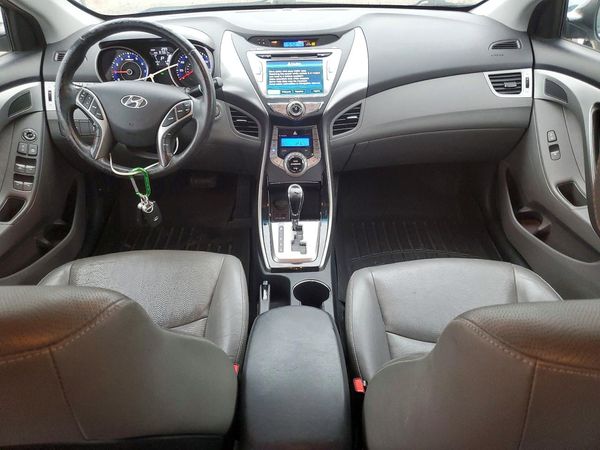 2013 HYUNDAI ELANTRA