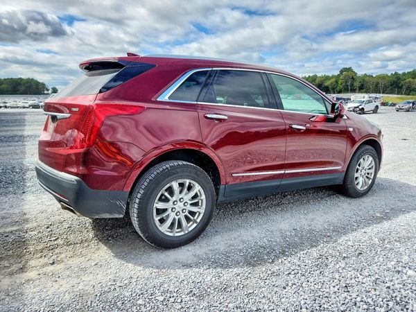 2017 CADILLAC XT5 Base — PSRA