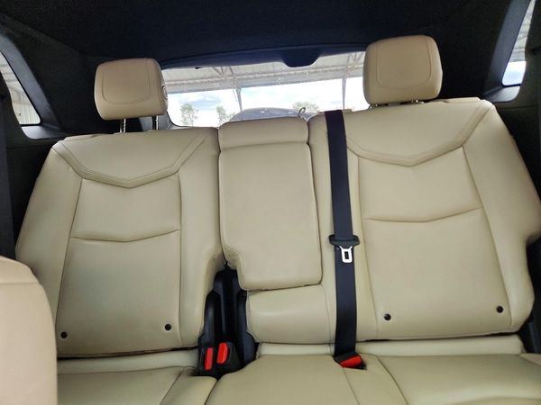 2017 CADILLAC XT5 Base — SUVN
