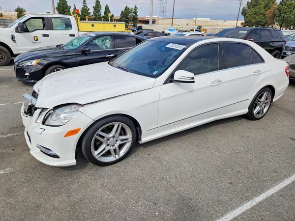 2013 MERCEDES-BENZ E — DSFA — Front 3/4