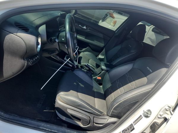 2021 KIA FORTE — DENT