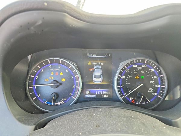 2014 INFINITI Q50