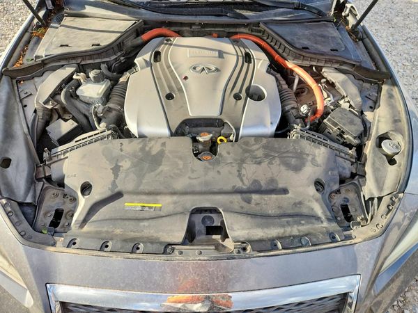 2014 INFINITI Q50