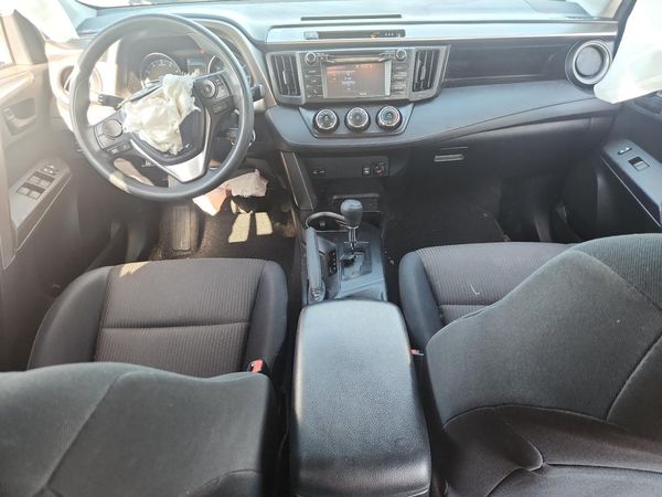2017 TOYOTA RAV4 LE — CKPT