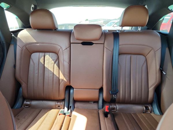 2018 AUDI Q5 quattro Premium Plus — SUVN