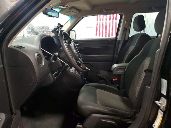 2017 JEEP PATRIOT — DENT
