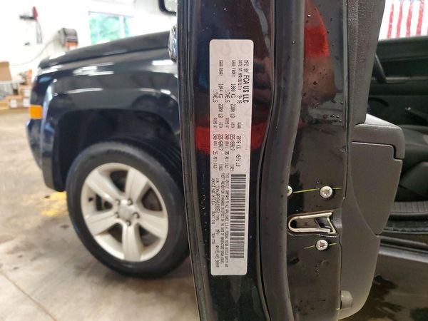 2017 JEEP PATRIOT — VINS