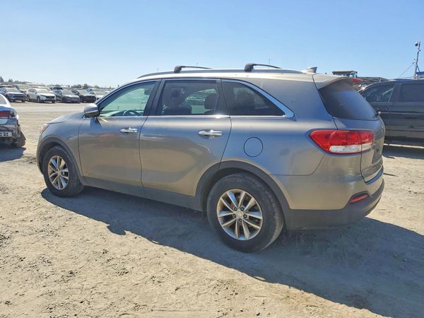 2017 KIA SORENTO L, LX
