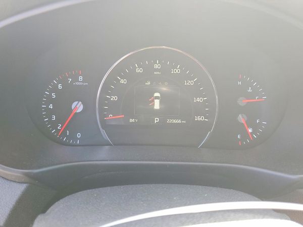 2017 KIA SORENTO L, LX
