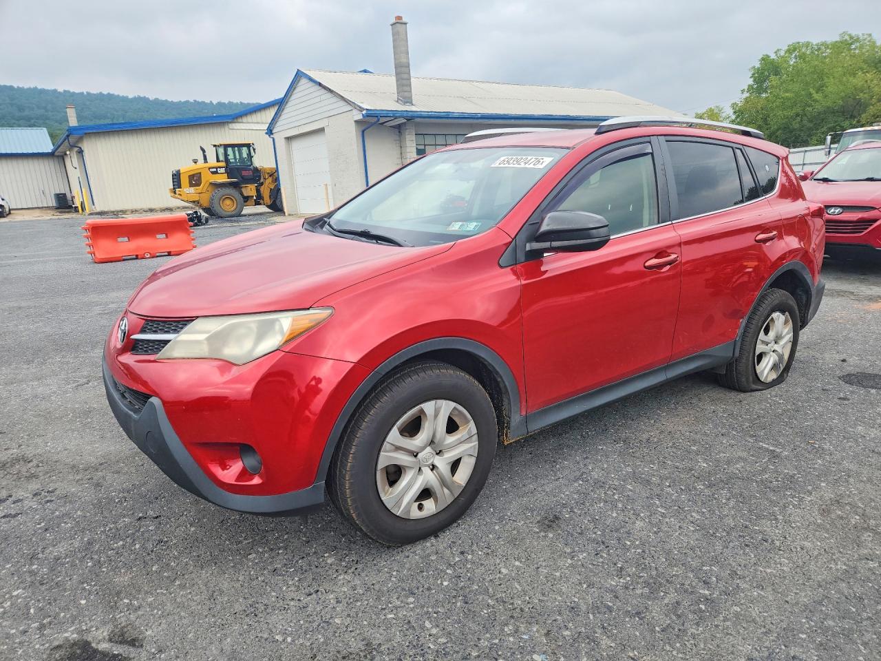 2015 TOYOTA RAV4 LE (X Grade) — Front 3/4