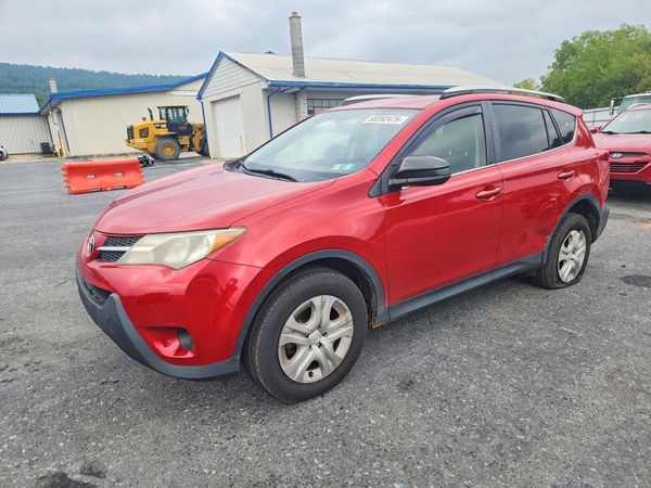 2015 TOYOTA RAV4 LE (X Grade) — Front 3/4