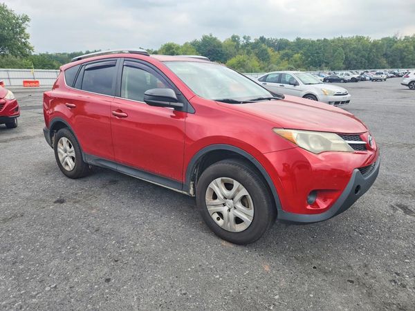 2015 TOYOTA RAV4 LE (X Grade) — Passenger 3/4