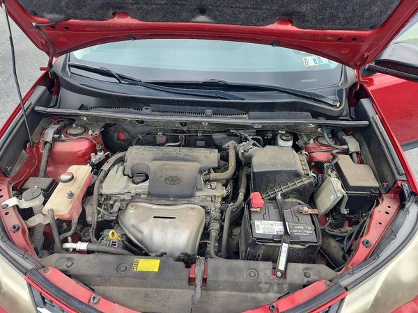 2015 TOYOTA RAV4 LE (X Grade) — Engine bay