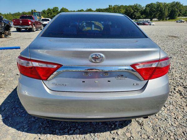 2015 TOYOTA CAMRY — DIRR