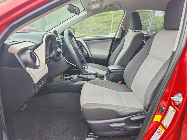 2014 TOYOTA RAV4 Standard — DENT
