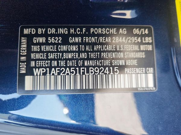 2015 PORSCHE MACAN — VINS