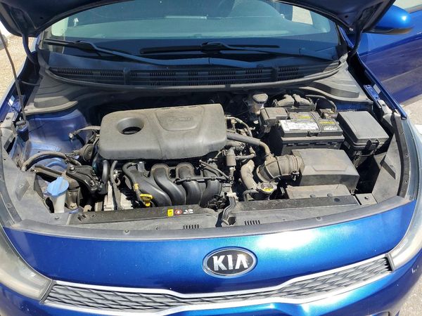 2018 KIA RIO — Engine bay