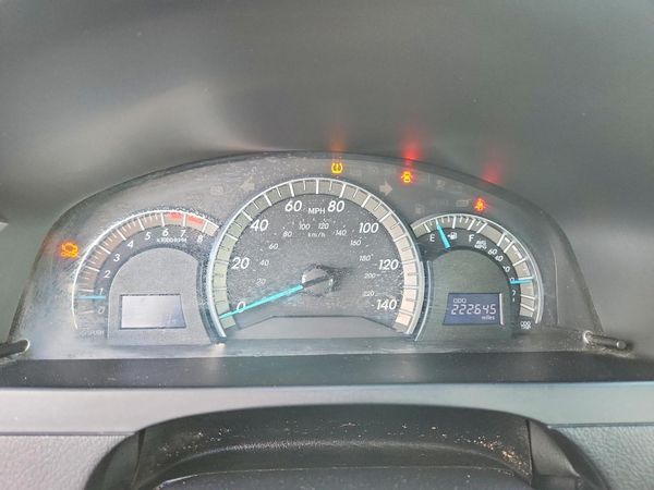 2014 TOYOTA CAMRY — ODOM