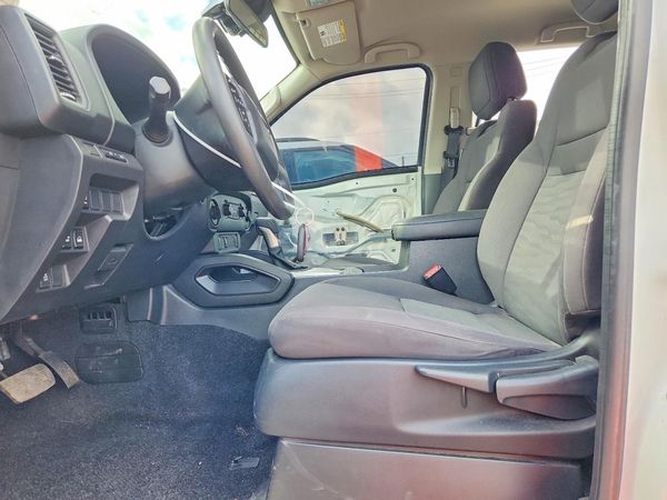 2023 NISSAN FRONTIER Crew Cab