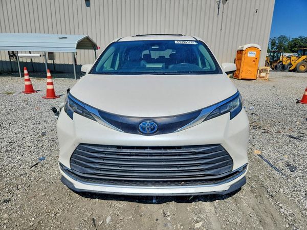 2021 TOYOTA SIENNA — DIRF
